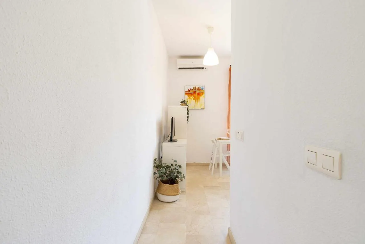 Acogedor Y Centrico Apartamento Malaga Spain