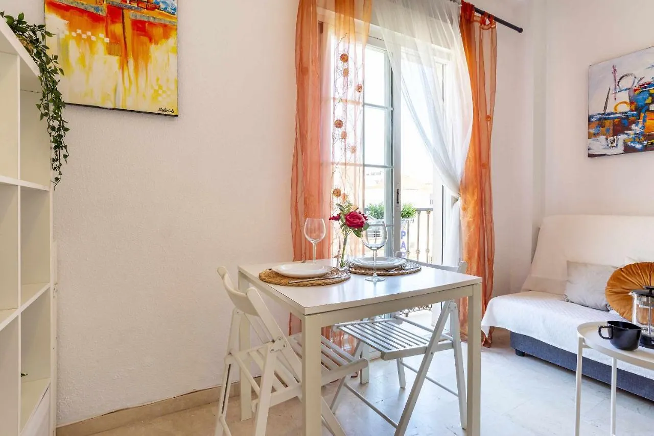 Acogedor Y Centrico Apartamento Malaga